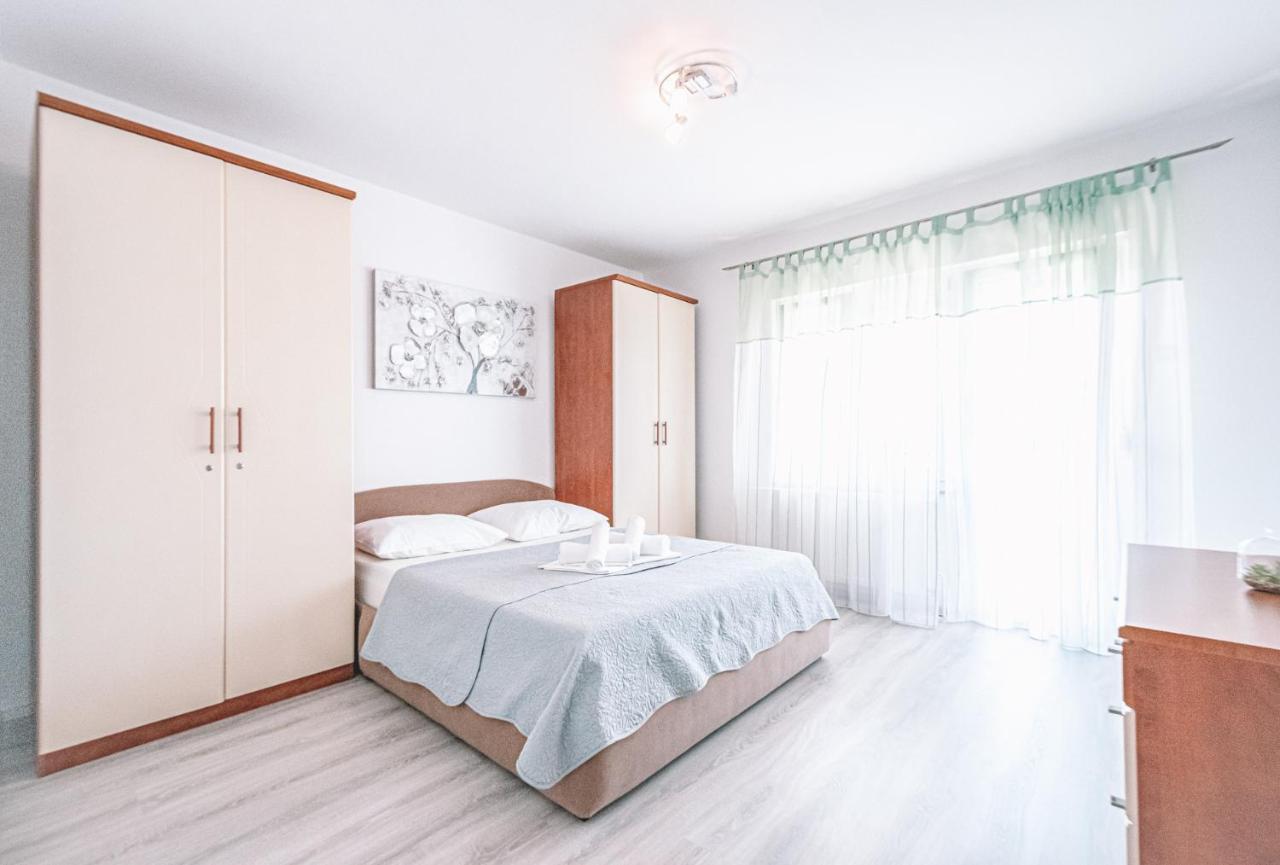 Apartments Vukic Crikvenica Exterior photo
